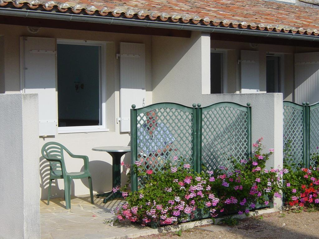 Saint-Denis-dʼOléron L'Insulaire Studios מראה חיצוני תמונה